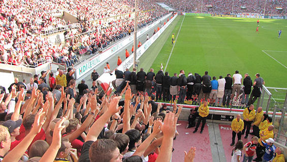 1. FC Köln vs Bayer 04 Leverkusen (0-1) (19)