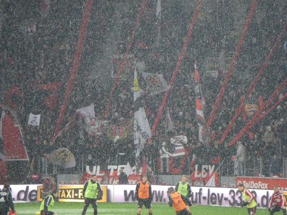 Bayer 04 Leverkusen vs 1. FC Köln (3-2) (7)