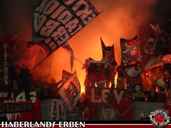 Bayer 04 Leverkusen vs Hamburger SV (2-2) (5)