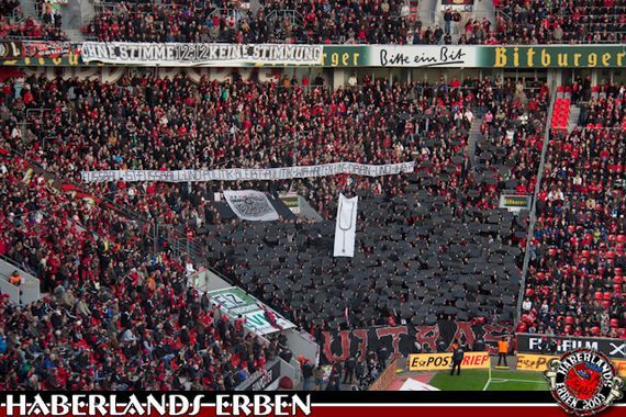 Bayer 04 Leverkusen vs Hamburger SV (3-0) (4)