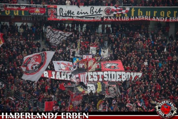 Bayer 04 Leverkusen vs VfL Wolfsburg (1-1) (4)