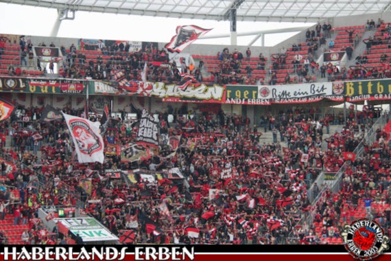 Bayer 04 Leverkusen vs SpVgg Fürth (2-0) (1)