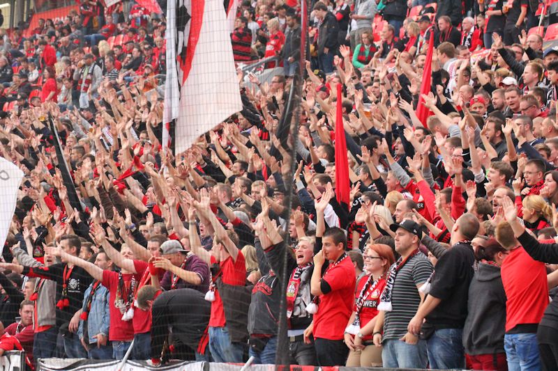 Bayer 04 Leverkusen vs Bayern München (1-1) (3)