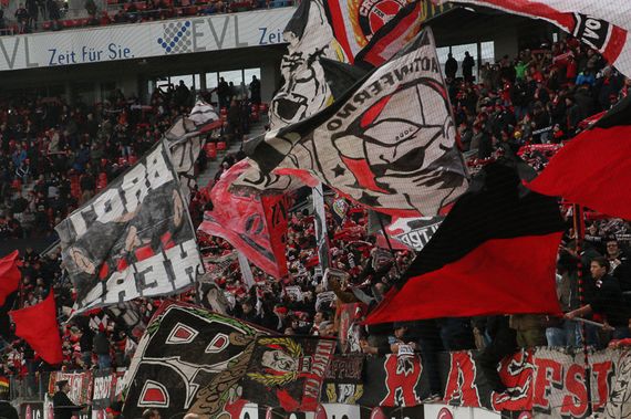 Bayer 04 Leverkusen vs Eintracht Frankfurt (1-1) (7)