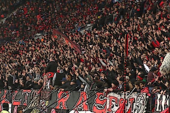 Bayer 04 Leverkusen vs Eintracht Frankfurt (1-1) (15)