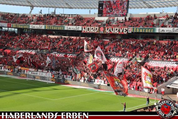 Bayer 04 Leverkusen vs SC Paderborn (2-2) (2)