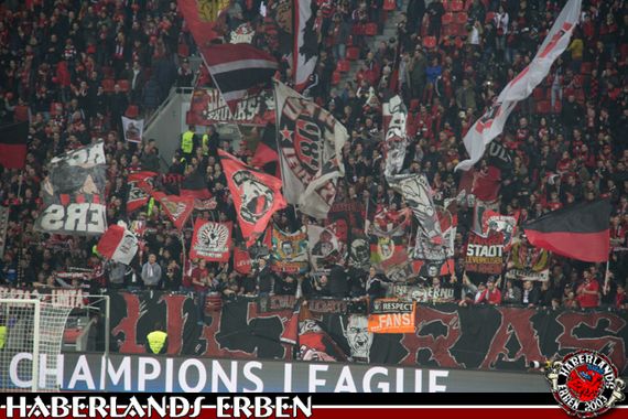 Bayer 04 Leverkusen vs AS Rom (4-4) (9)