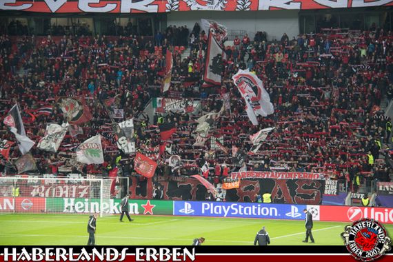 Bayer 04 Leverkusen vs FC Barcelona (1-1) (6)