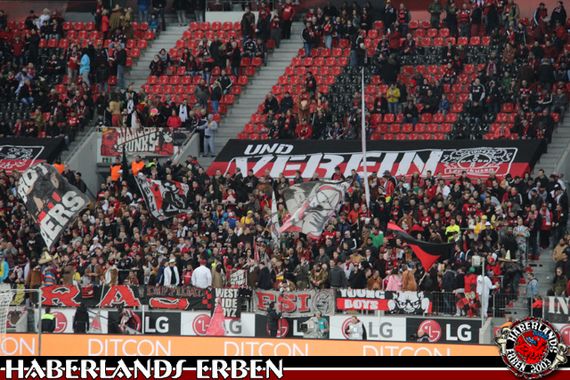 Bayer 04 Leverkusen vs FC Bayern München (0-0) (2)