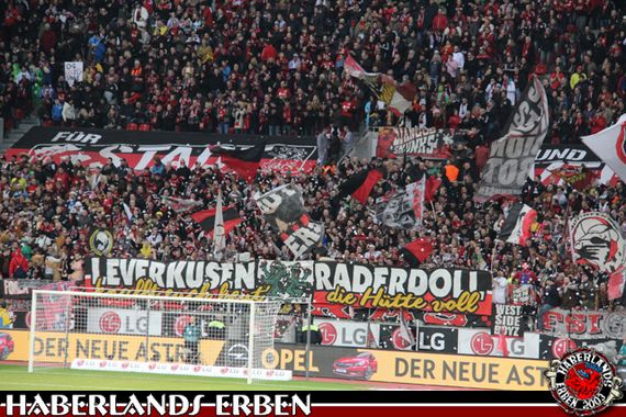 Bayer 04 Leverkusen vs FC Bayern München (0-0) (9)