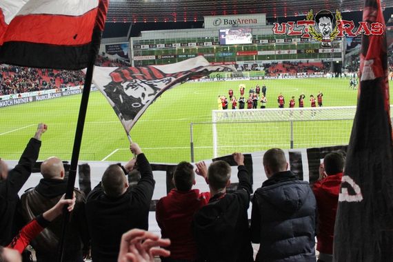Bayer 04 Leverkusen vs VfL Wolfsburg (3-0) (17)