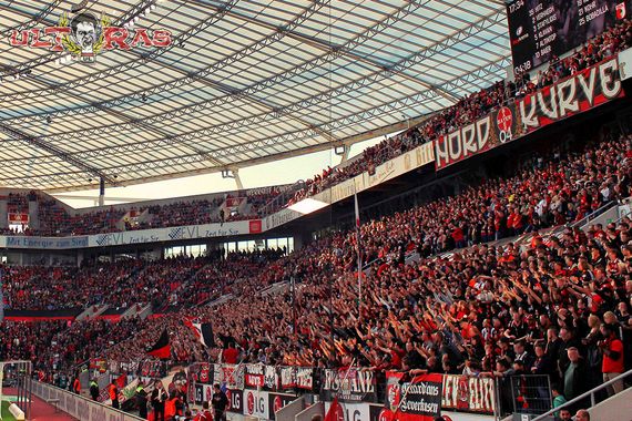 Bayer 04 Leverkusen vs FC Augsburg (1-1) (14)