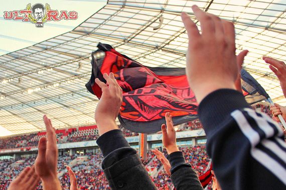 Bayer 04 Leverkusen vs FC Augsburg (1-1) (16)