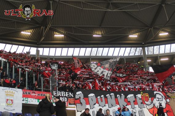 Hannover 96 vs Bayer 04 Leverkusen (4-4) (29)