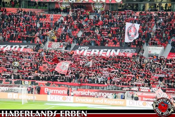 Bayer 04 Leverkusen vs Borussia Mönchengladbach (2-0) (1)