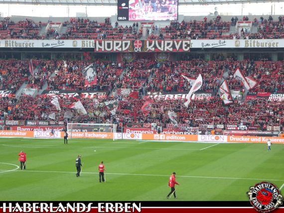Bayer 04 Leverkusen vs Hamburger SV (3-0) (10)