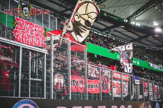 VfL Wolfsburg vs Bayer 04 Leverkusen (0-3) (4)