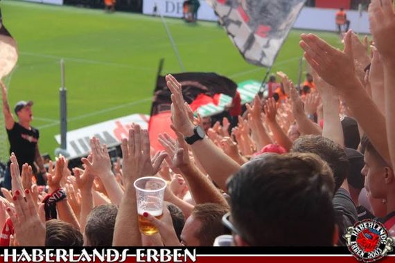 Bayer 04 Leverkusen vs VfL Wolfsburg (1-3) (8)