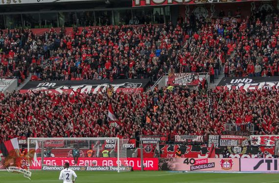 Bayer 04 Leverkusen vs Eintracht Frankfurt (6-1) (2)
