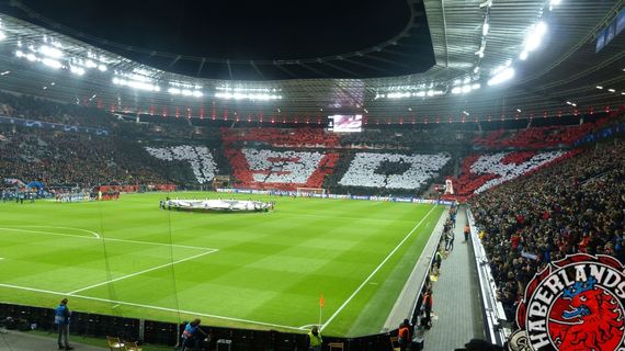 Bayer 04 Leverkusen vs Atlético Madrid (2-1) (9)