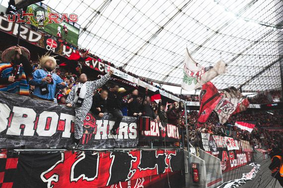 Bayer 04 Leverkusen vs FC Augsburg (2-0) (4)