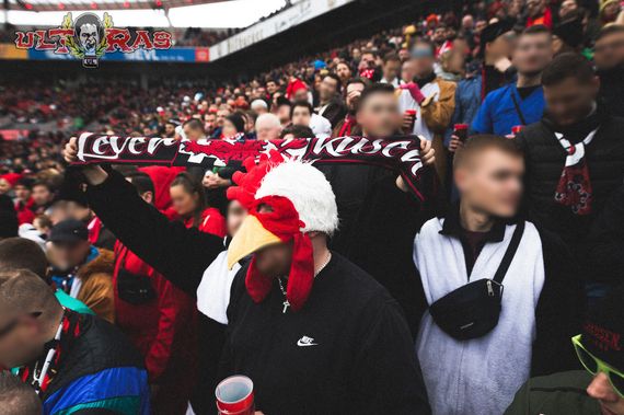 Bayer 04 Leverkusen vs FC Augsburg (2-0) (12)