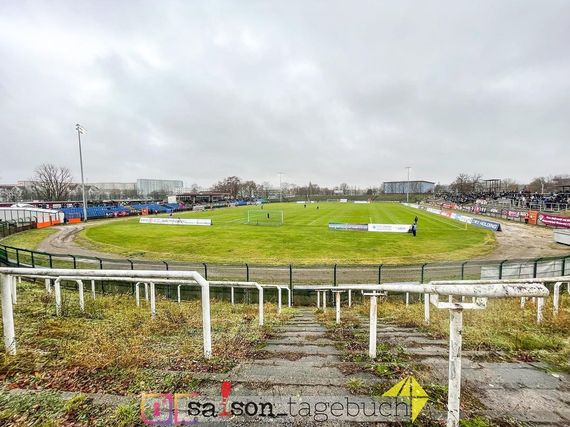 Berliner FC Dynamo vs Eilenburger FC (6-0) (6)