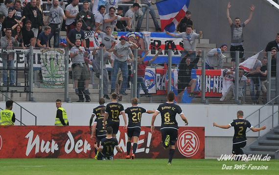 Rot-Weiss Essen vs Bonner SC (2-1) (2)