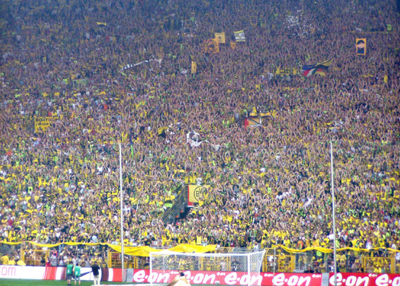 Borussia Dortmund vs VfL Wolfsburg (1-2) (4)