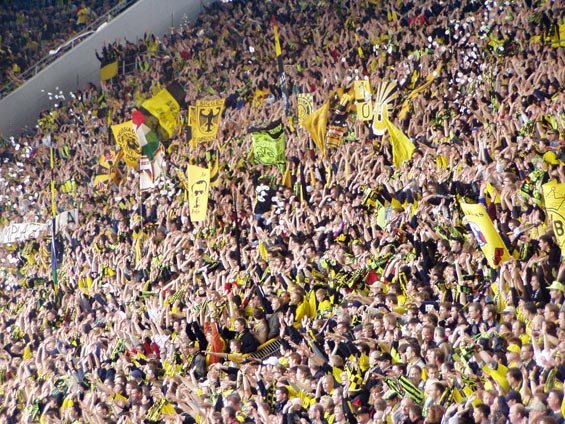 Borussia Dortmund vs Hamburger SV (0-2) (4)