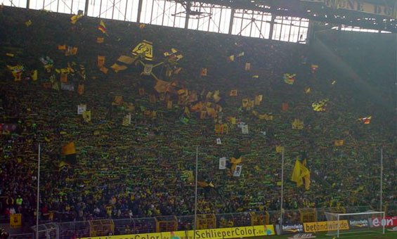 Borussia Dortmund vs 1. FC Kaiserslautern (2-1) (2)
