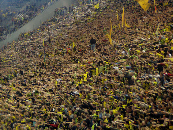 Borussia Dortmund vs DSC Arminia Bielefeld (2-0) (1)