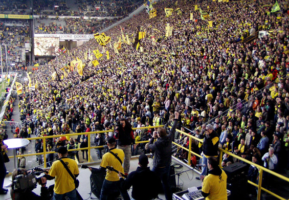 Borussia Dortmund vs Borussia Mönchengladbach (1-0) (1)