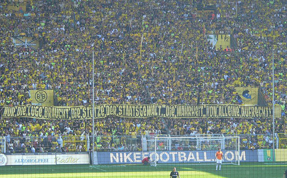 Borussia Dortmund vs Eintracht Frankfurt (2-0) (18)