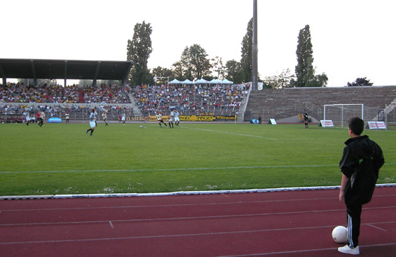 FSV Oggersheim vs Borussia Dortmund (0-2) (4)