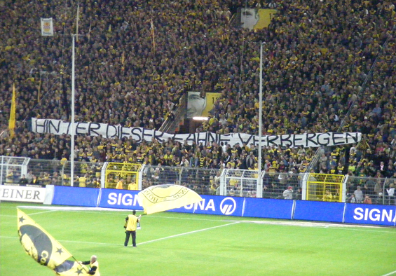 Borussia Dortmund vs Hamburger SV (0-3) (2)