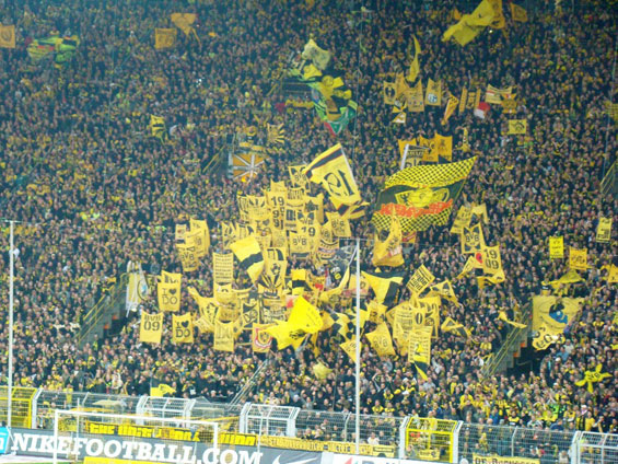 Borussia Dortmund vs Eintracht Frankfurt (4-0) (2)