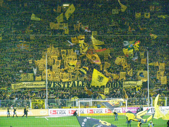 Borussia Dortmund vs Eintracht Frankfurt (4-0) (4)