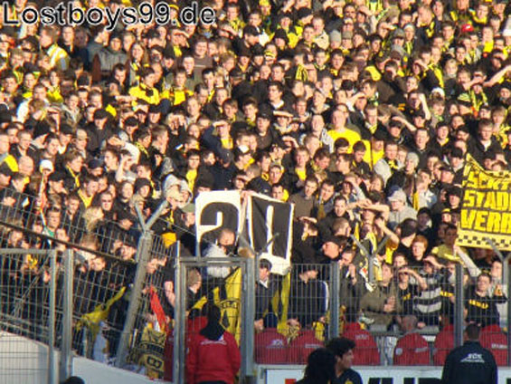 VfB Stuttgart vs Borussia Dortmund (2-1) (9)