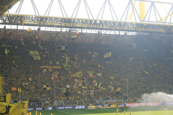 Borussia Dortmund vs Hamburger SV (2-0) (1)