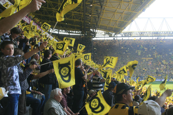 Borussia Dortmund vs Hamburger SV (2-0) (2)