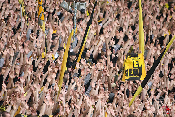 Borussia Dortmund vs Karlsruher SC (4-0) (10)