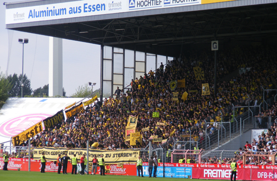 Rot-Weiss Essen vs Borussia Dortmund (1-3) (2)