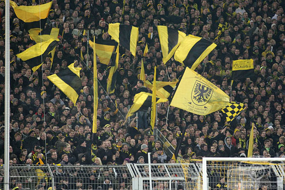 Borussia Dortmund vs Hamburger SV (1-0) (3)