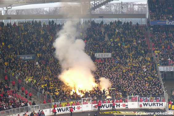 VfB Stuttgart vs Borussia Dortmund (4-1) (4)