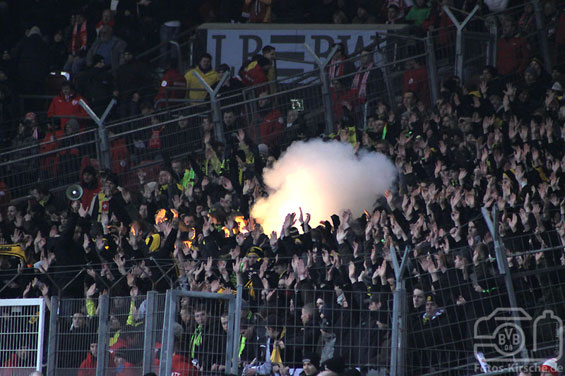 VfB Stuttgart vs Borussia Dortmund (4-1) (15)