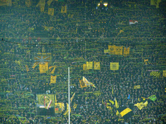 Borussia Dortmund vs Eintracht Frankfurt (2-3) (2)
