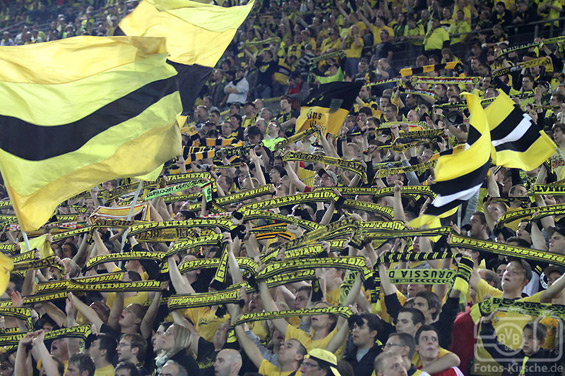 Borussia Dortmund vs FK Qarabagh Agdam (4-0) (3)