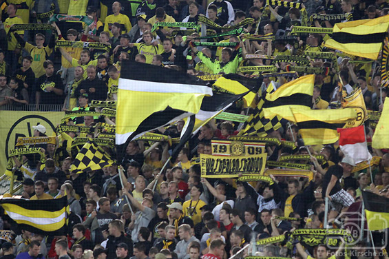 Borussia Dortmund vs FK Qarabagh Agdam (4-0) (12)