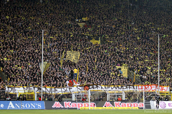 Borussia Dortmund vs FC St. Pauli (2-0) (3)